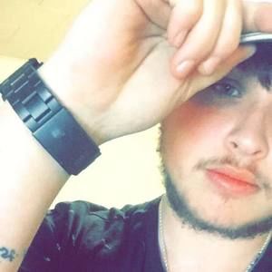 Meet your Posher, Logan